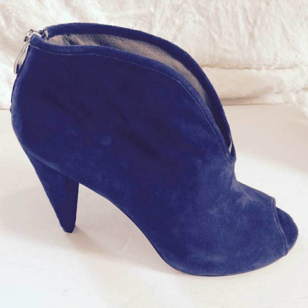 Vince Camuto Amber Peep-toe Cone-heel Bootie